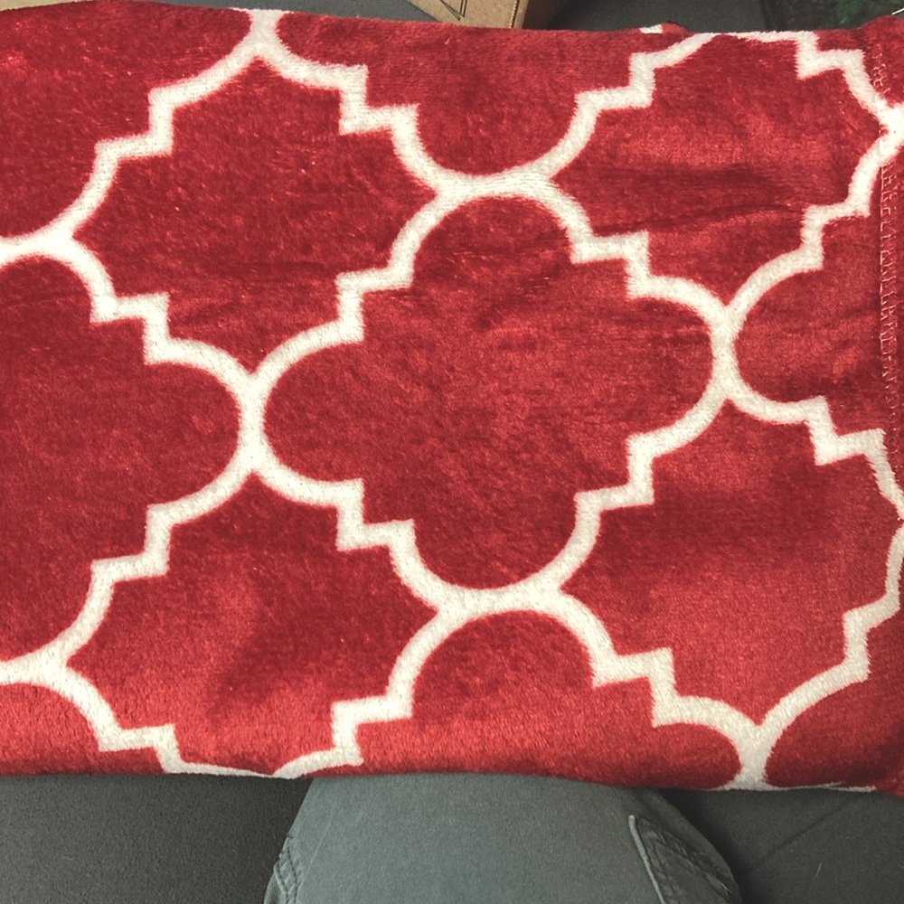 Throw, fuzzy, maroon blanket